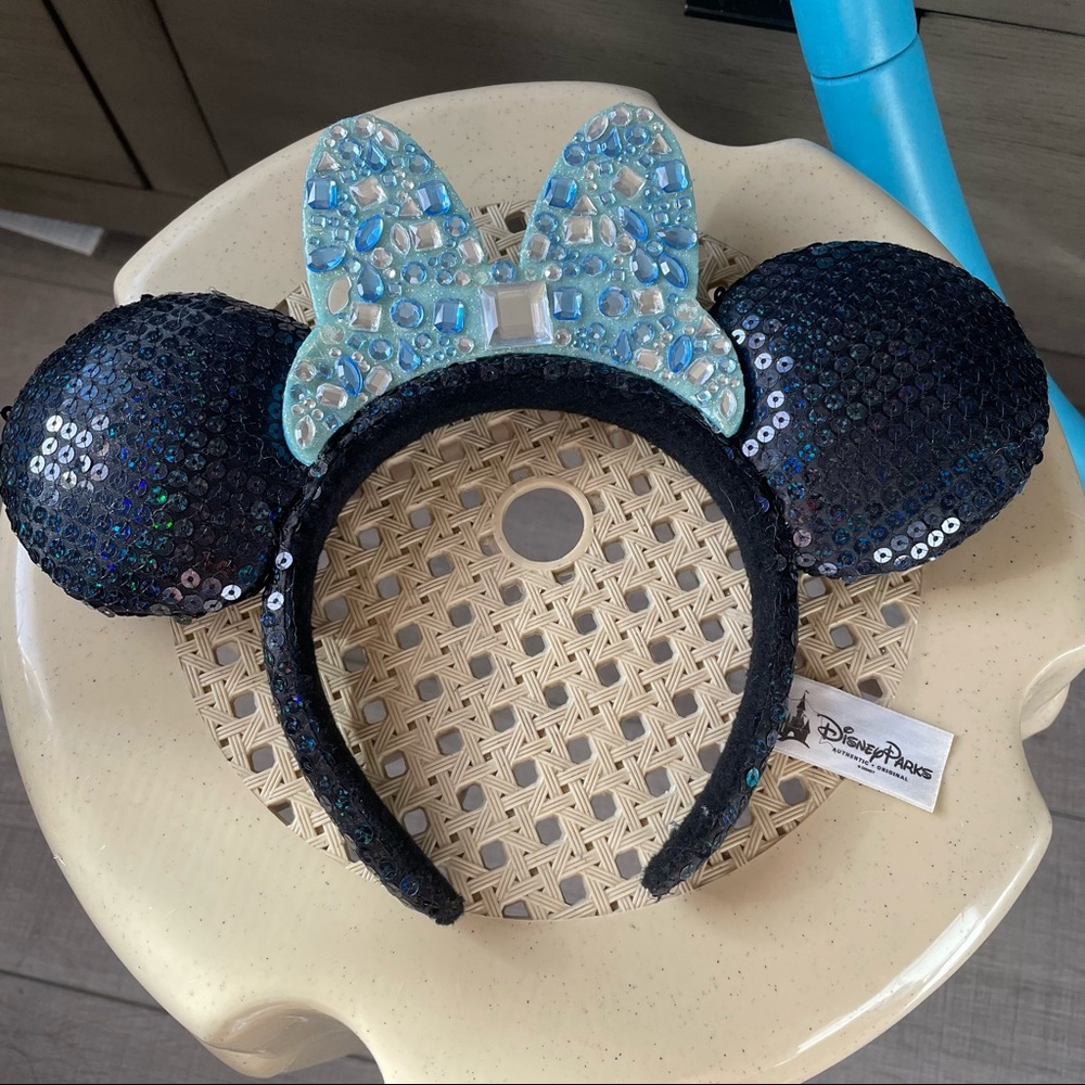 Blue diamond edition rhinestone Minnie ears